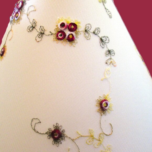 Vtg Off White Large Hurricane lampshade pair of delicate red flowers & green vin - Picture 11 of 16